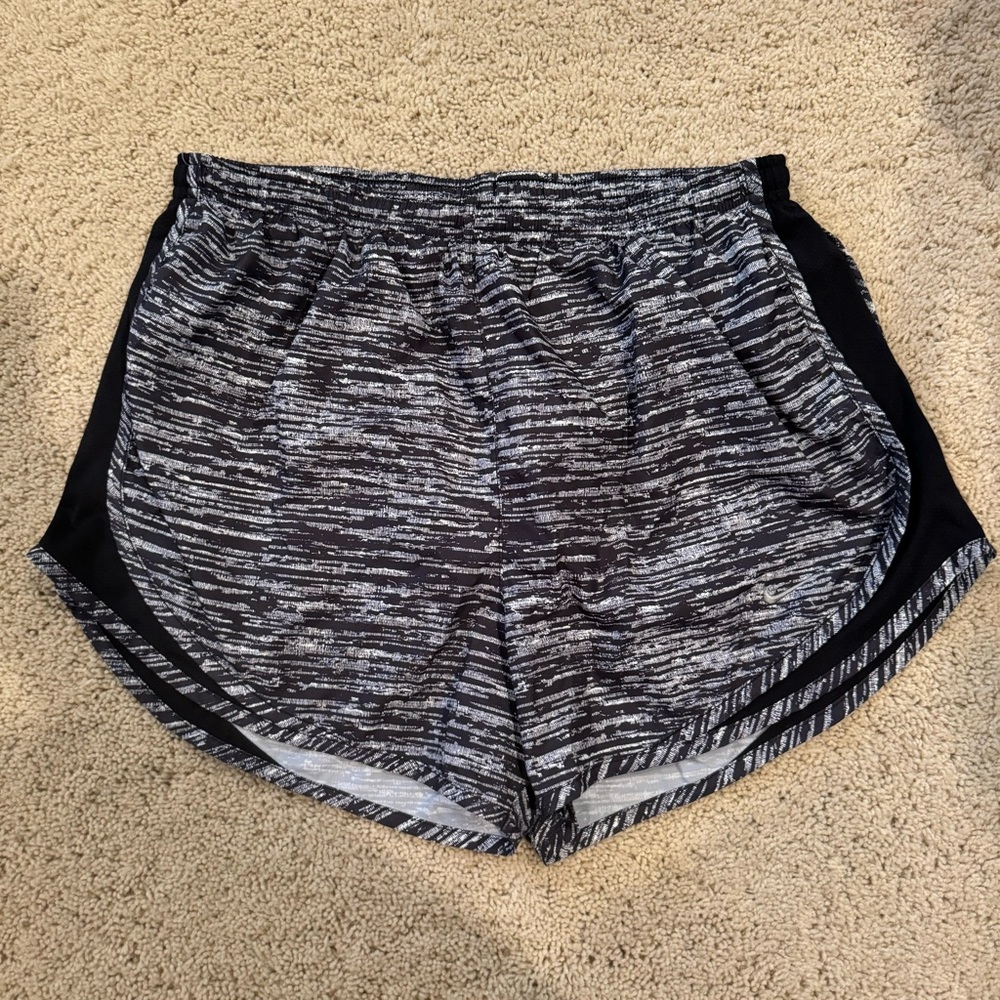 Nike Women’s Dri-Fit Tempo Running Shorts